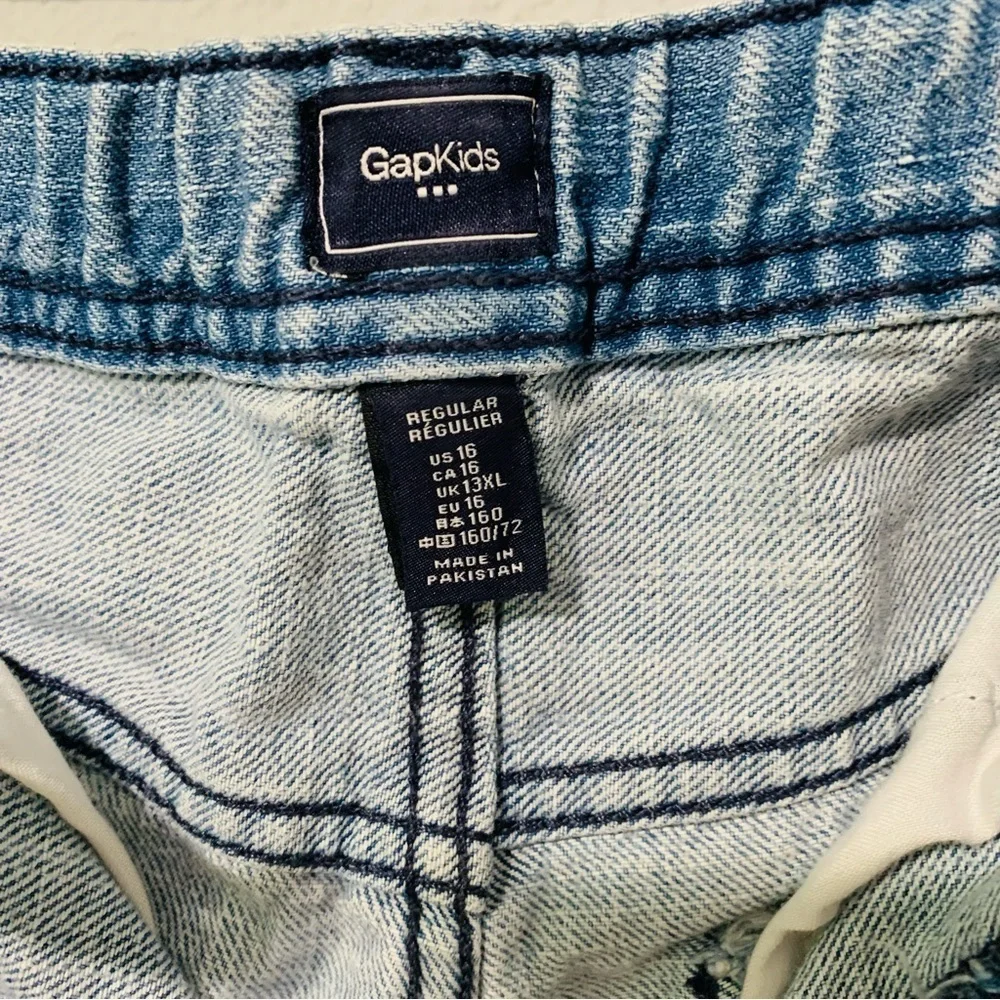 Gapkids Big Boy Light‎ Blue Long Denim Shorts Size 16 Five Pockets